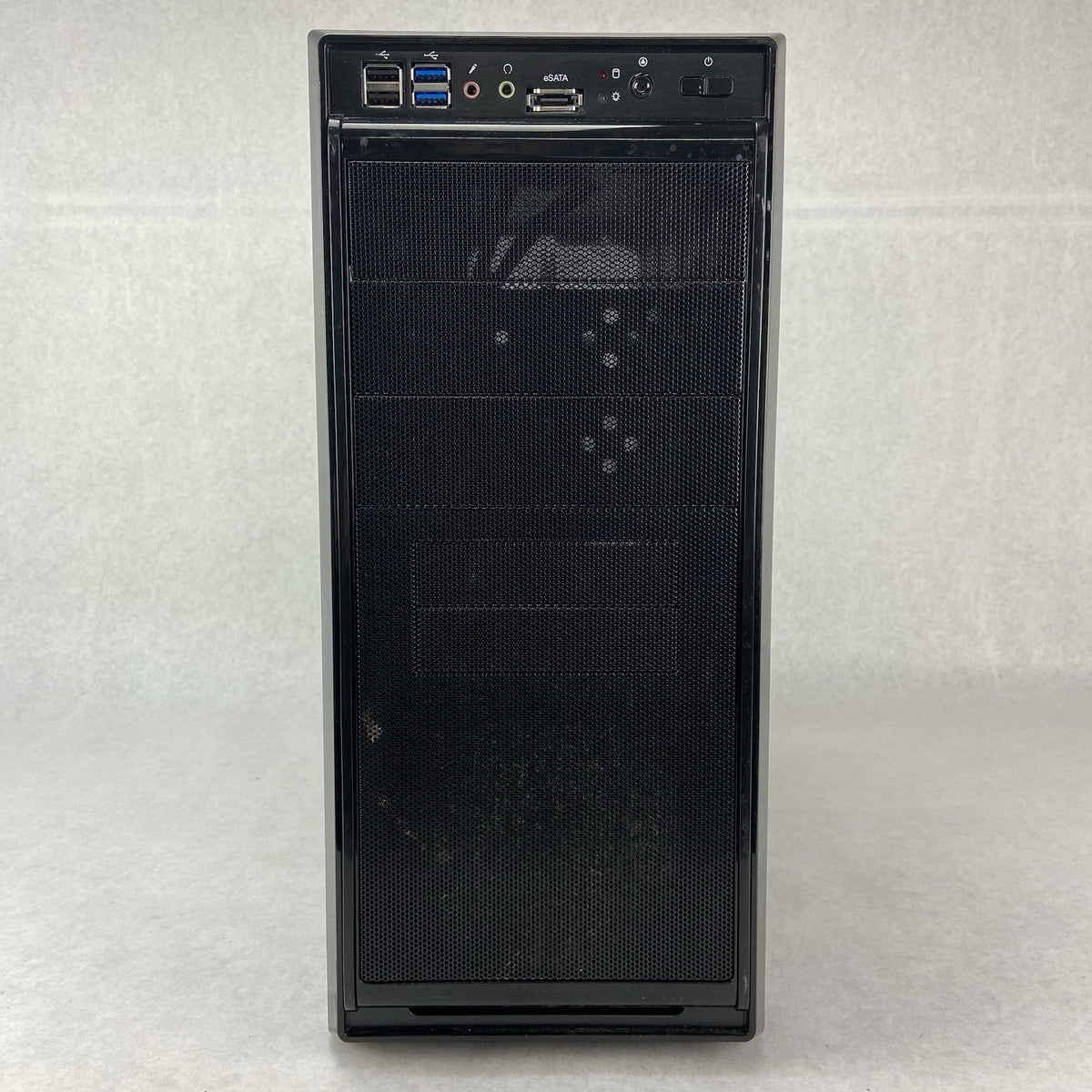 Rosewill Blackbone Mid Tower Computer Case Bare Bones No PSU1