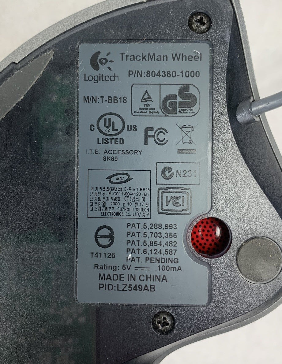 Logitech T-BB18 USB-Wired Trackman Wheel Mouse7