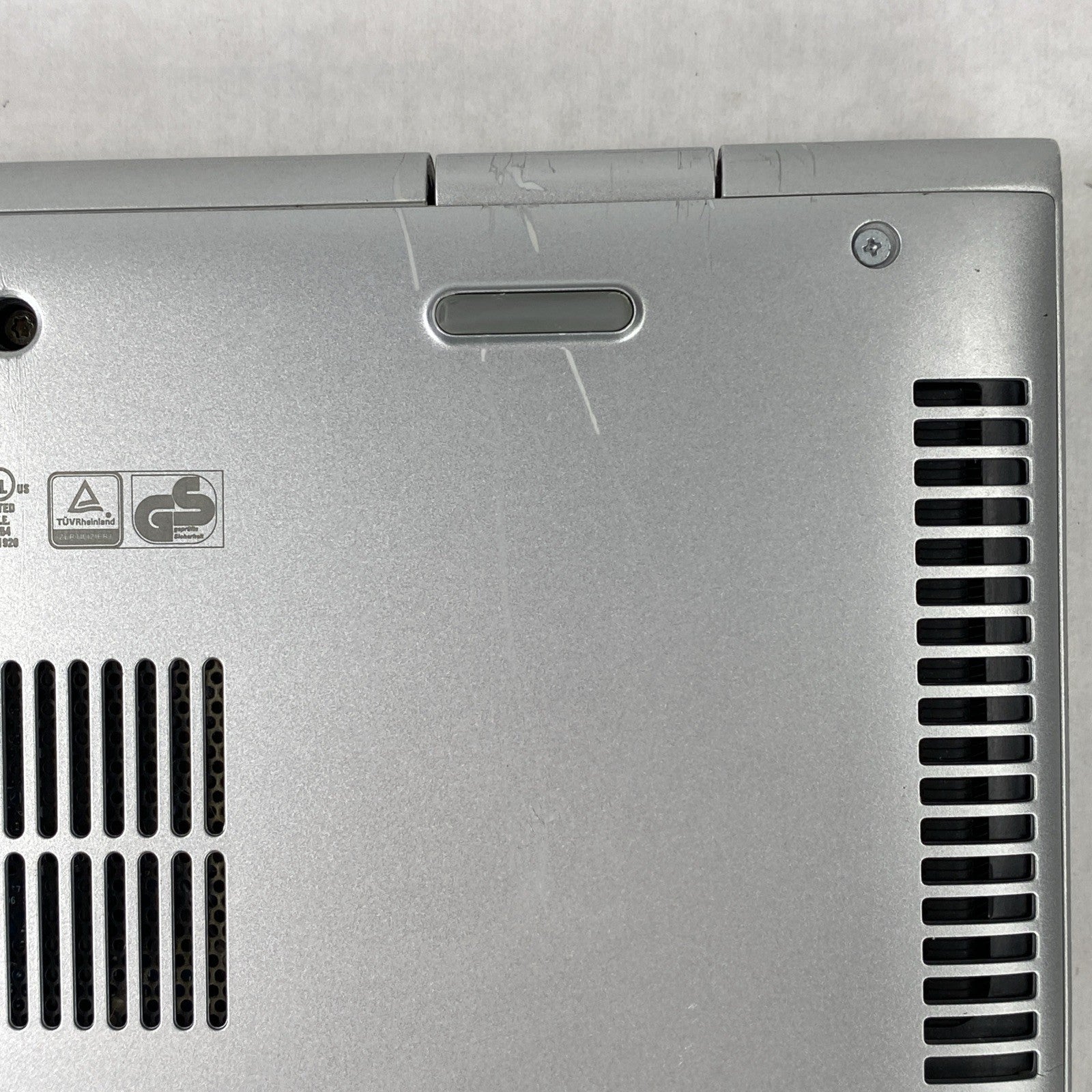 HP ProBook 650 G4 Intel Core i5-8350U 1.70 GHz 8 GB RAM 15.6" No HDD No OS