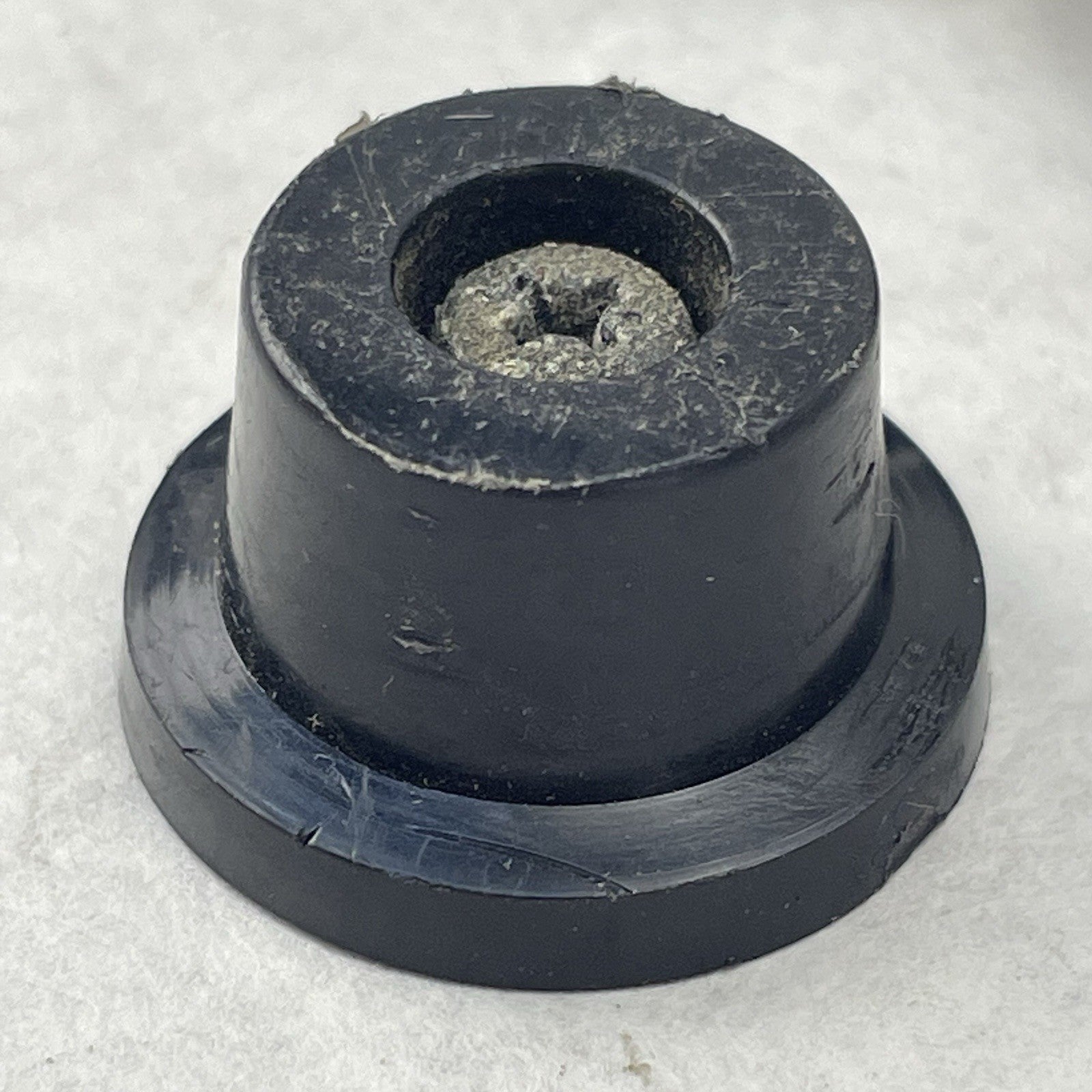 Sansui 441 Feet and Screws5