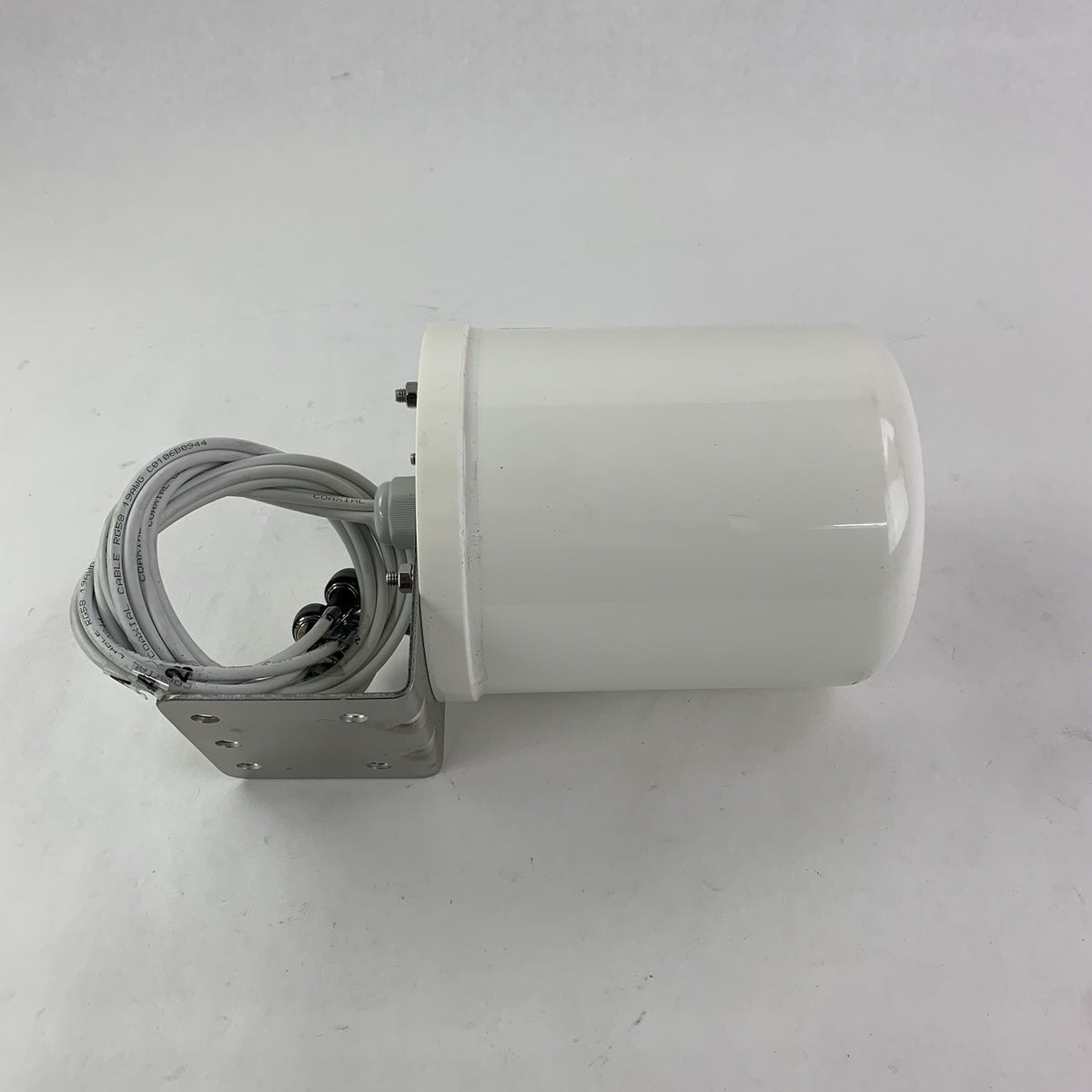Ventev M6060060MO1D43602 2.4/5 GHz 6 dBi Mimo Omni Antenna - Untested6