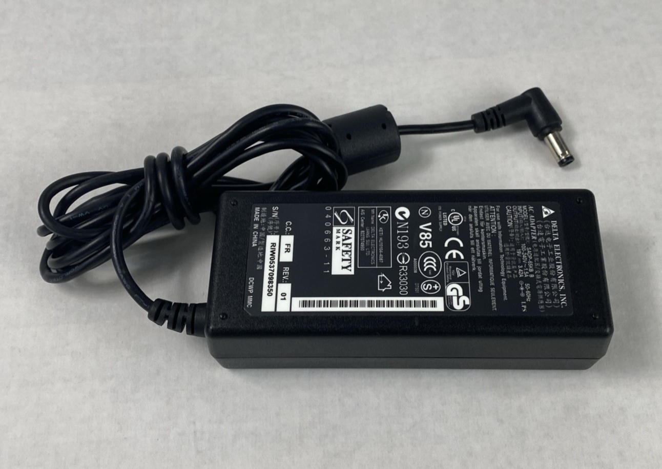 Delta Electronics SADP-65KB 65W 19V 3.42A AC Adapters (Lot of 3)