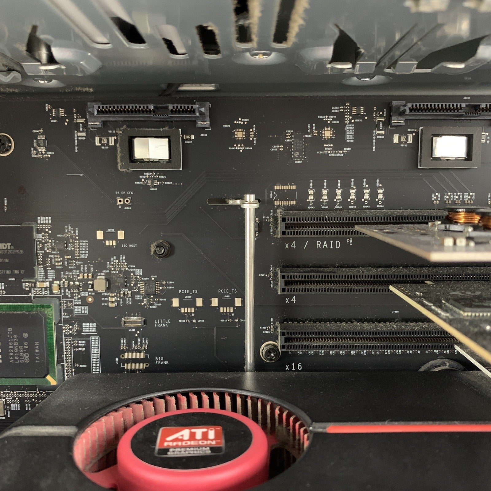 Apple Mac Pro 5,1 2010 Xeon W3565 3.2 GHz 32 GB Ram 7TB Fusion ATI Radeon 5770