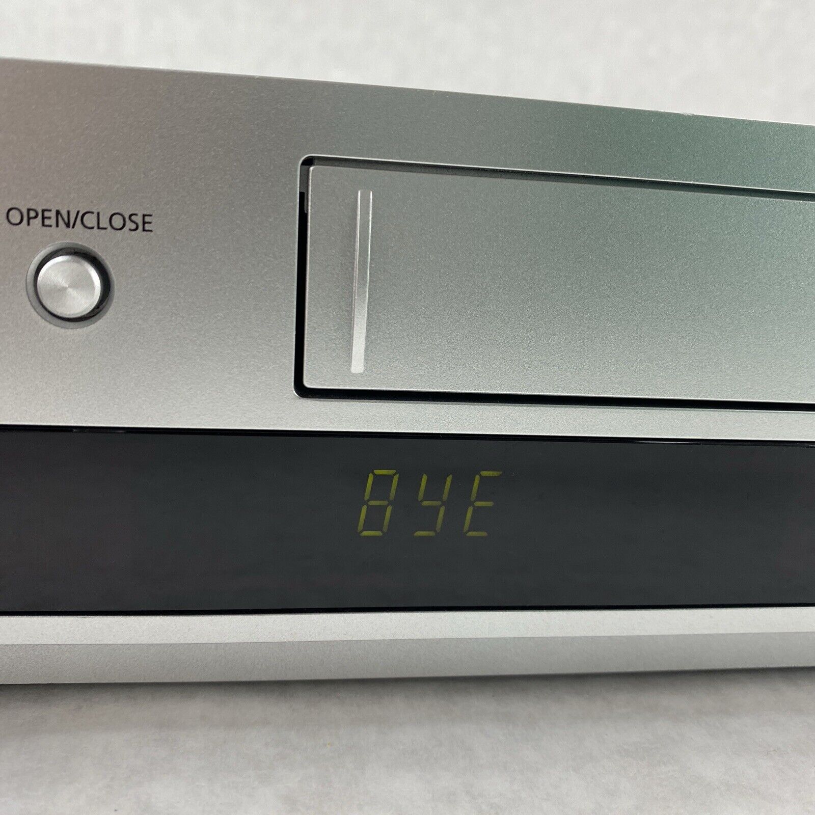 Samsung DVD-V8500 DVD VCR Combo Player No Remote BAD DVD