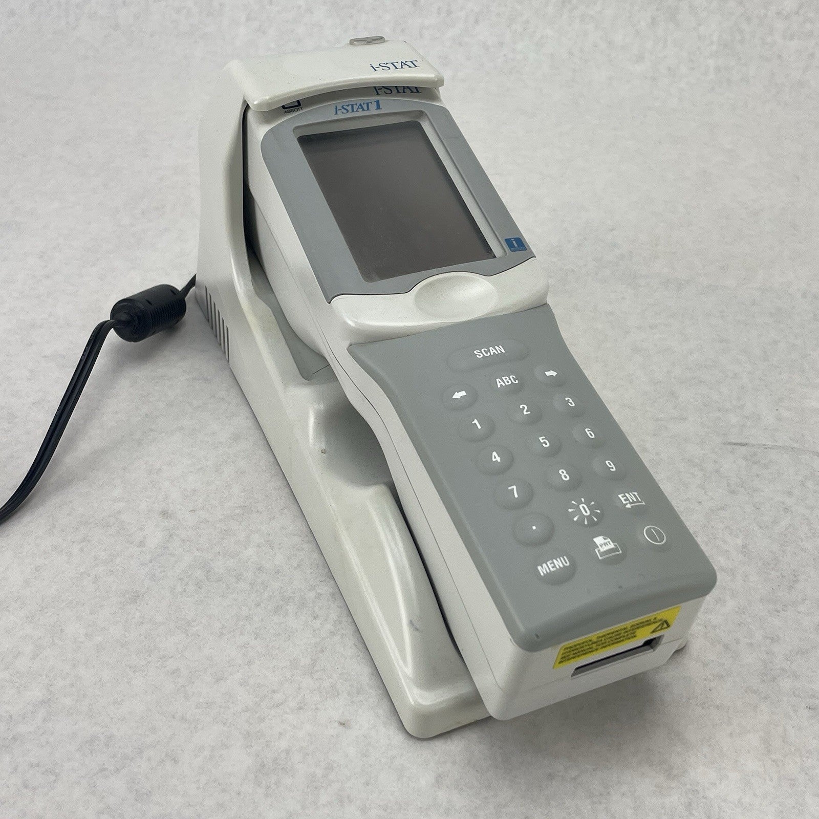 Abbott i-STAT 1 300 Handheld Analyzer With Base For Parts0