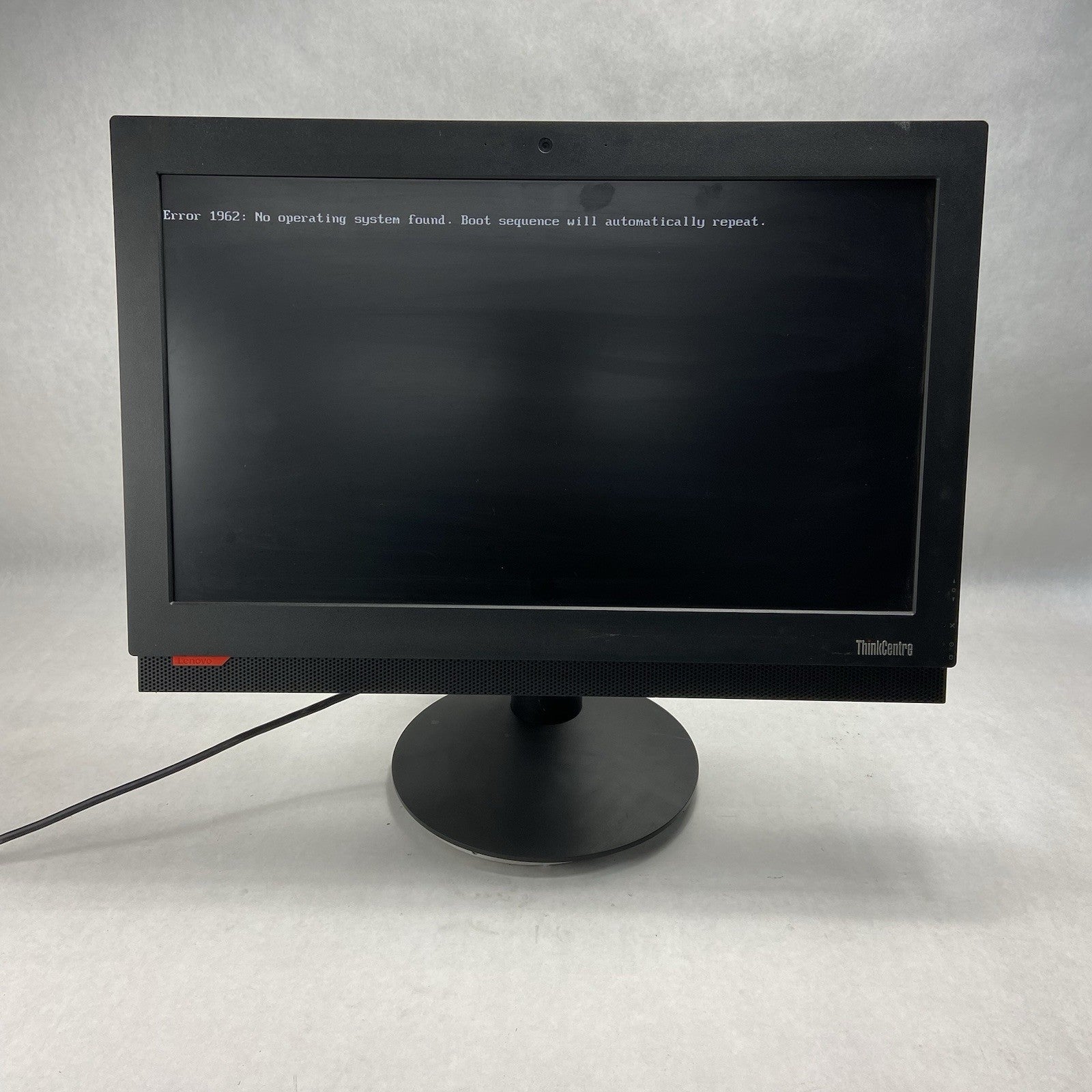 Lenovo ThinkCentre M800z AIO Intel Core i5-6400 2.7GHz 4GB RAM No HDD No OS3
