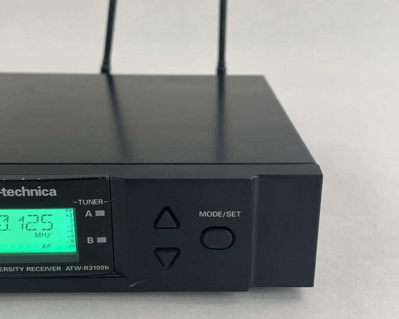 Audio-Technica ATW-R3100BD Freq: 655-680MHz