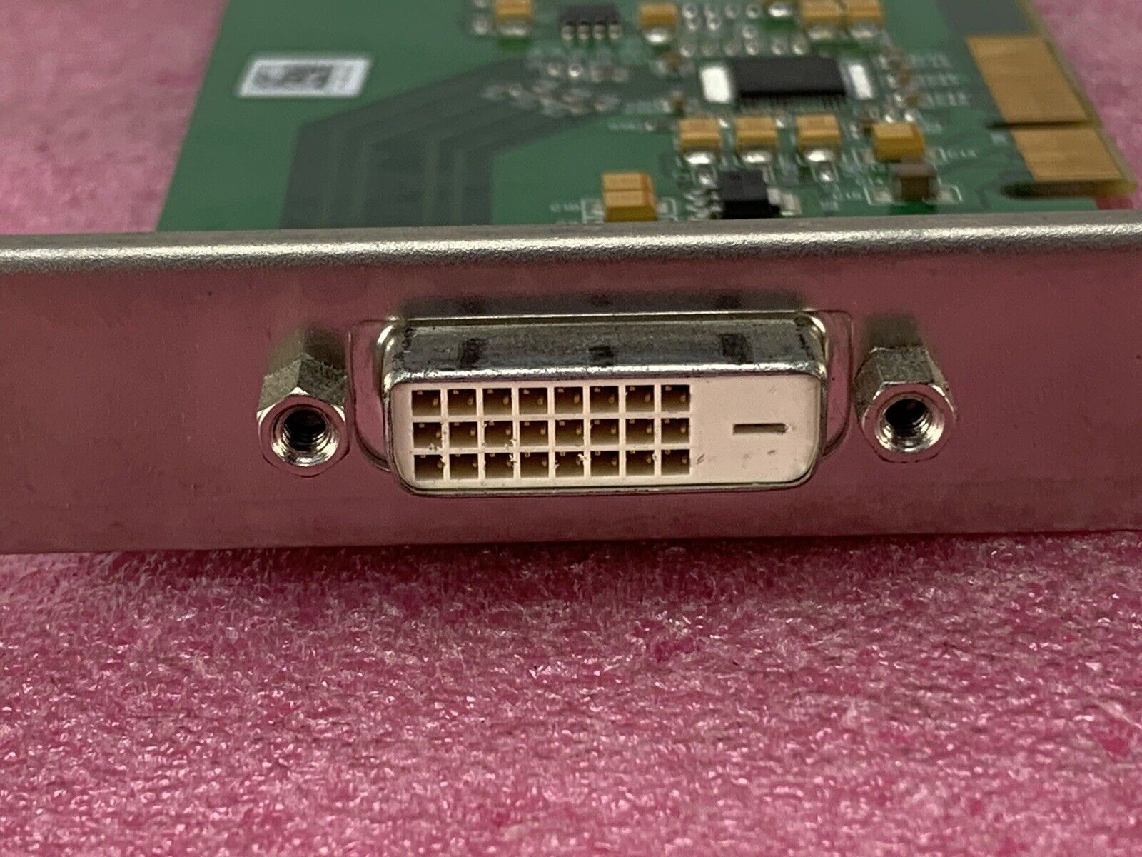 Dell DVI-D Video Card D33724 E-G900-04-2600(B) Full Height KH276
