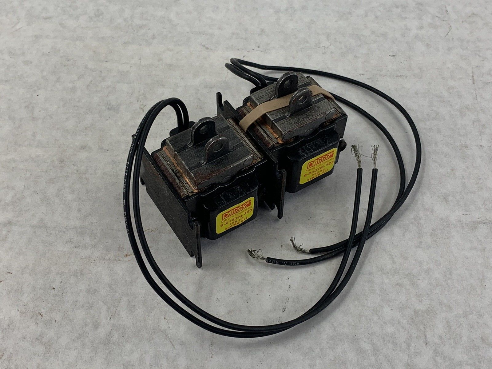 Lot of 2 Decco 9-2107M-323 220/50