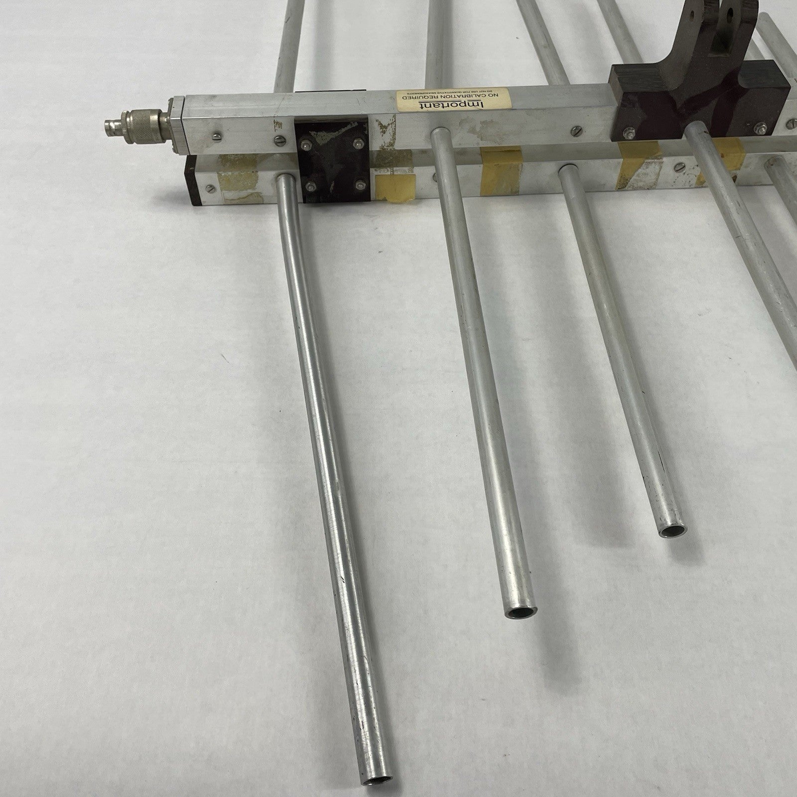 Emco Eaton 3146 Log Periodic Antenna 1605 200MHz-1GHz