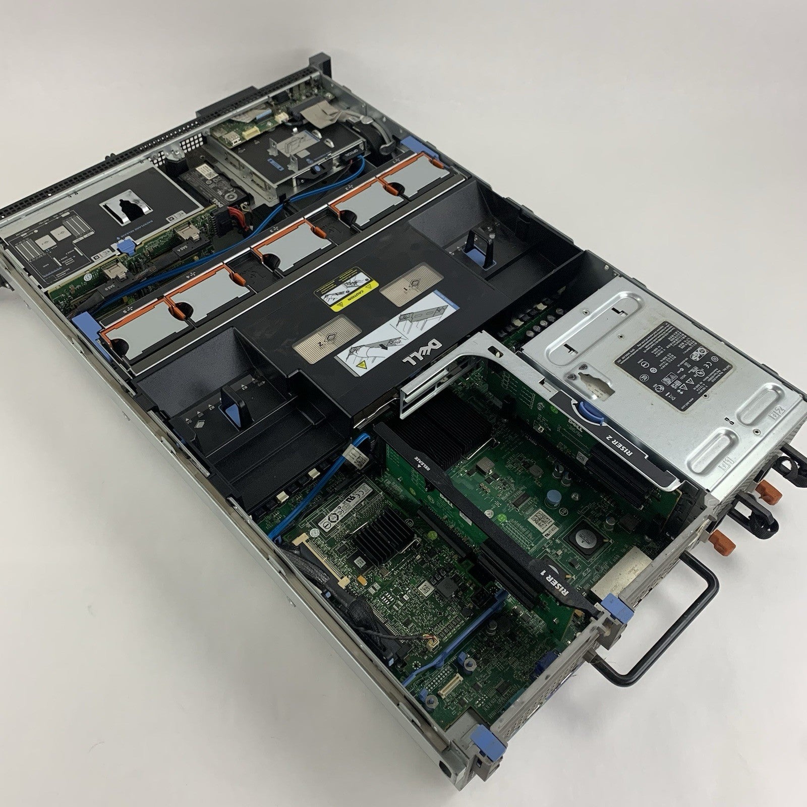 Dell PowerEdge R710 Server 2X Xeon E5620 2.4 GHz 16 GB Perc 6li No OS No HDD10