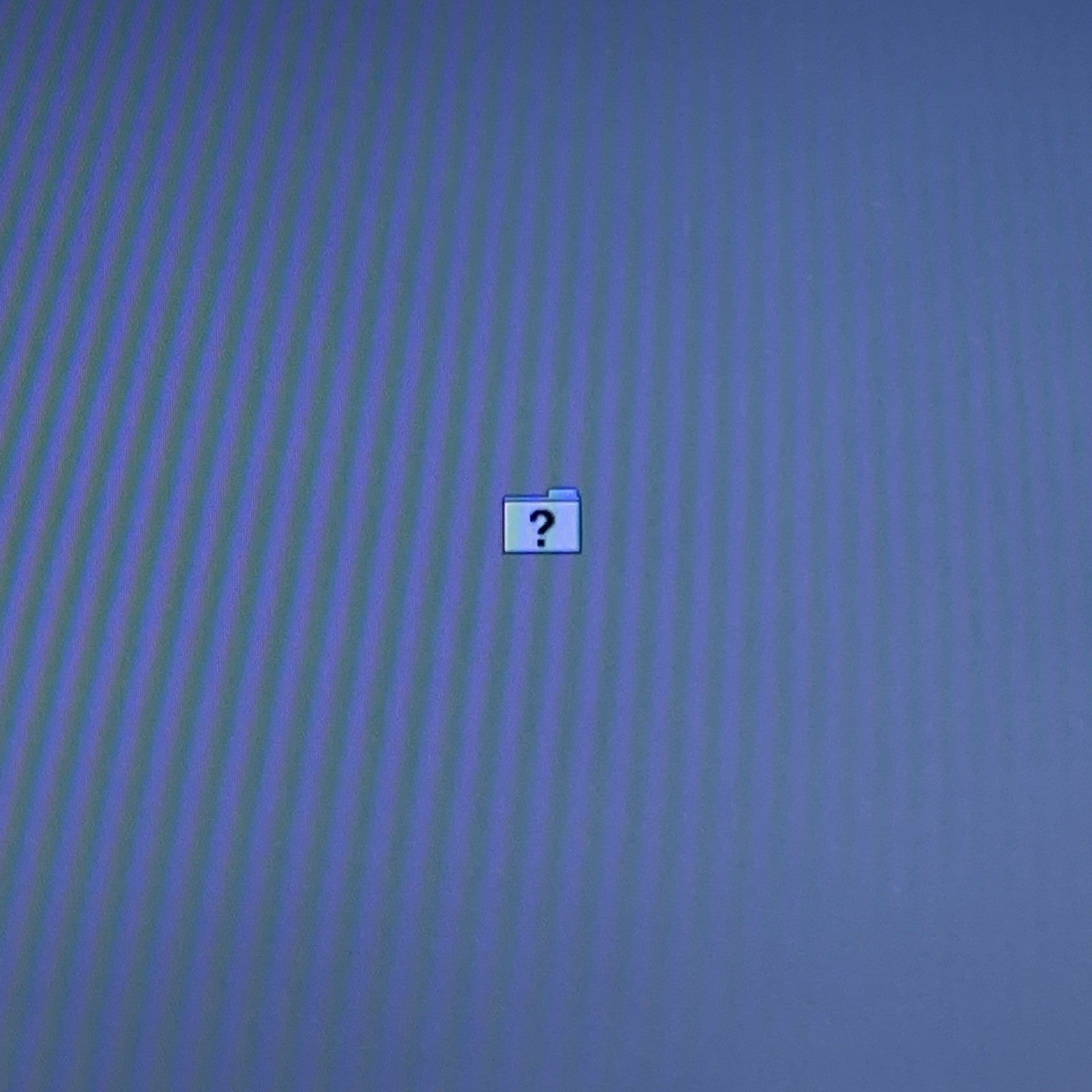 Apple M6498 iMac G4 / 800 15" 2002 PowerPC G4 2.10 GHz 768 MB RAM No HDD No OS