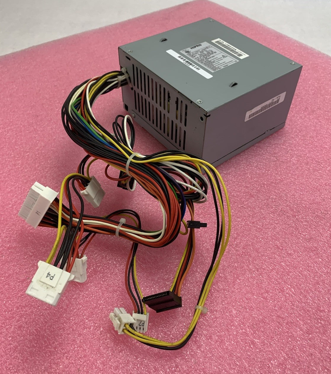 Hipro HP-P3087F3 305W Computer Power Supply0