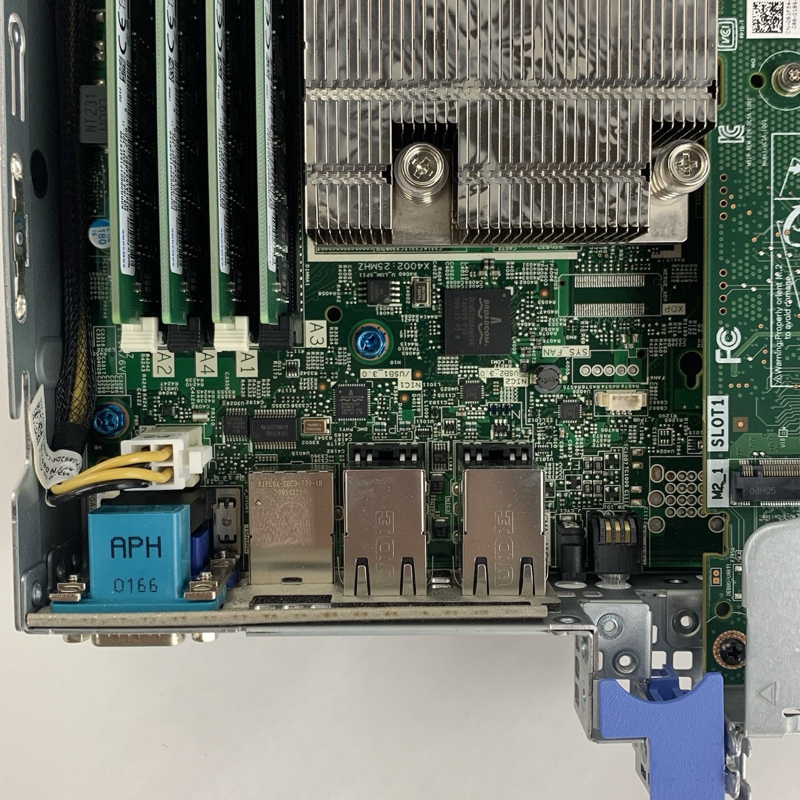 Dell PowerEdge OEMR R340 Server 1x E-2236 3.4 GHz 32 GB Ram H730P No OS No HDD14