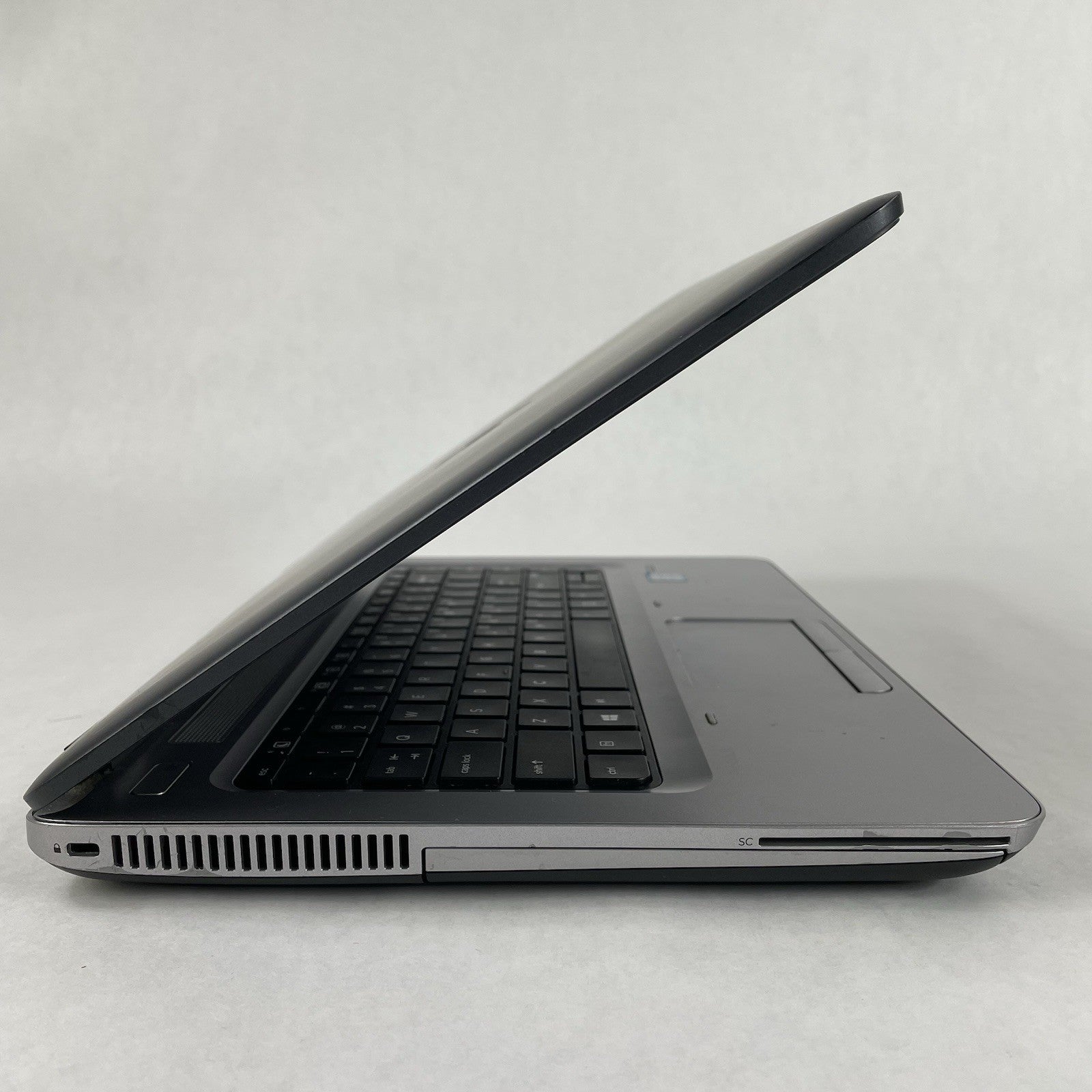 HP ProBook 640 G2 14" i5-6200U 2.30 GHz 8 GB RAM No SSD/OS/AC3