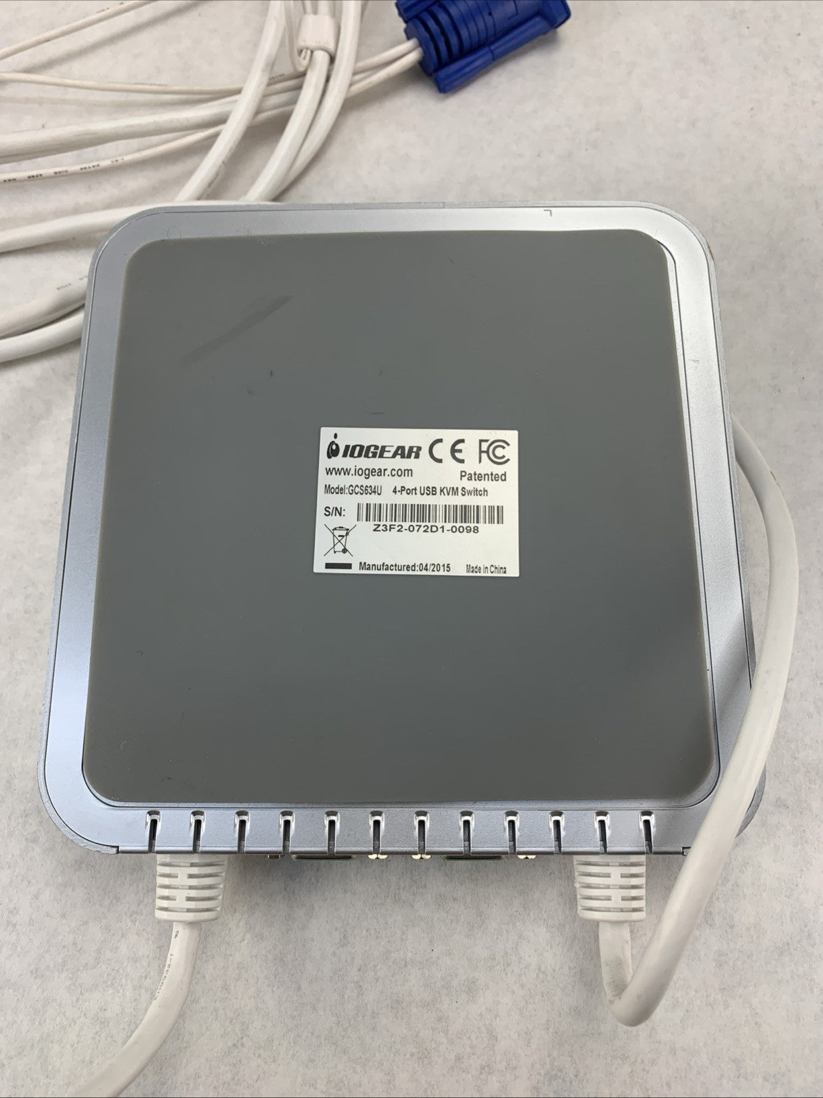 Iogear GCS634U 4-Port USB KVM Switch 4