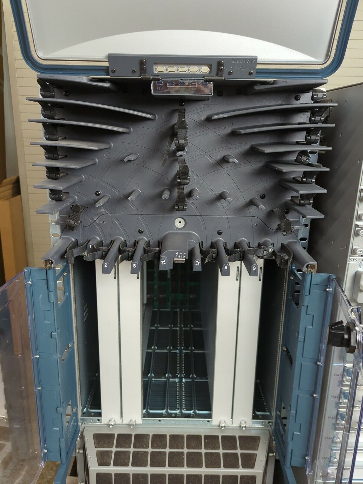 Pair of Cisco Nexus 7000 N7K-C7010 10-Slot Switch Chassis No Modules No Cables