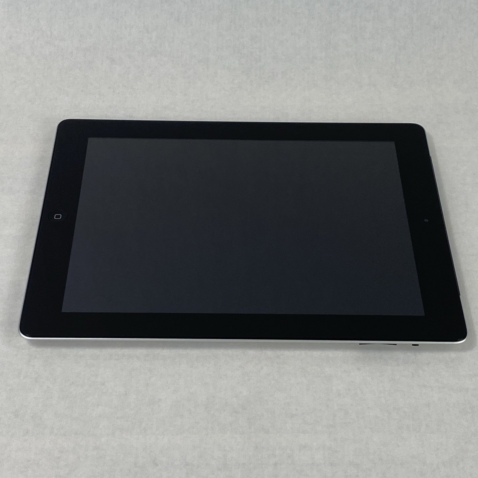 Apple iPad 4th Gen A1459 60GB 9.7" Wi-Fi Black IOS 10.3.3