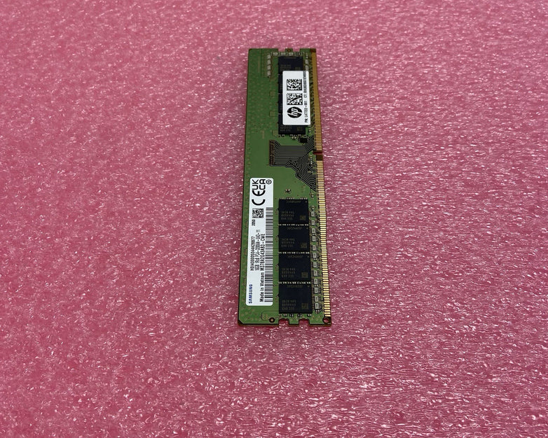 Samsung M378A2G43AB3-CWE 16GB 1Rx8 PC4-3200AA-UA3-11 16GB Desktop RAM Module