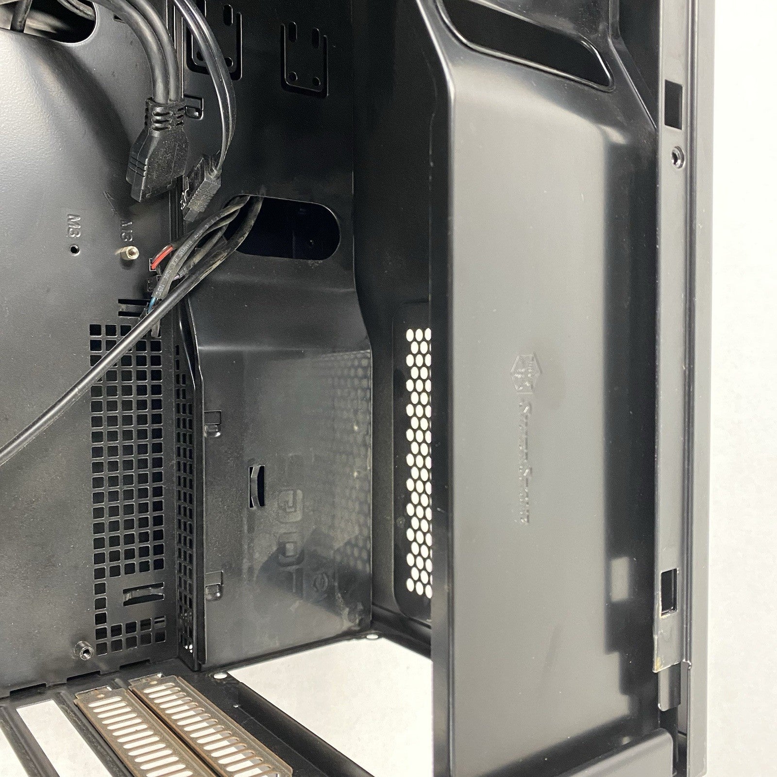 Silverstone Temjin Series TJ08B-E Micro-ATX Mini Tower Computer Case
