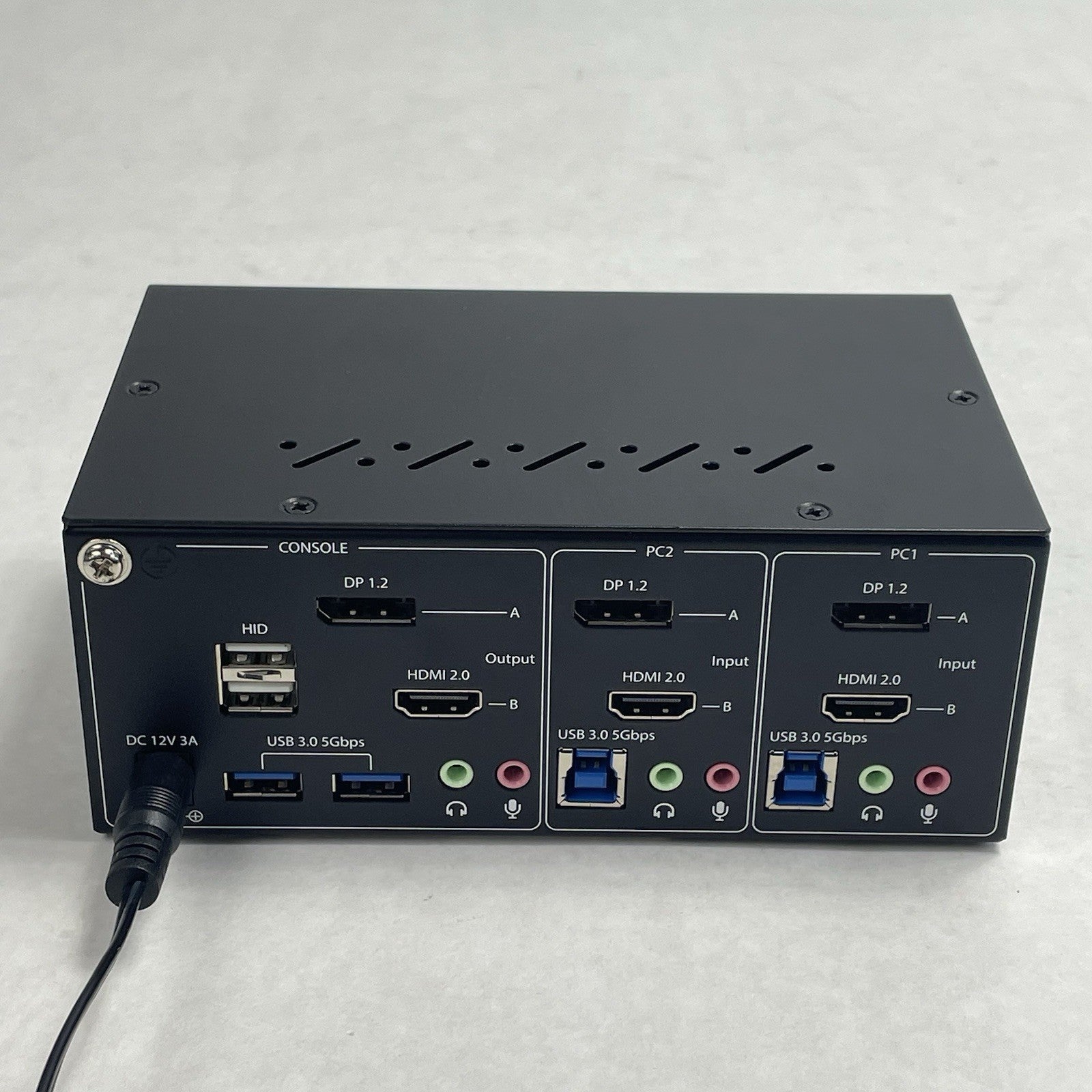StarTech.com P2DD46A2-KVM-SWITCH 2-Port Dual-Monitor Power Tested7