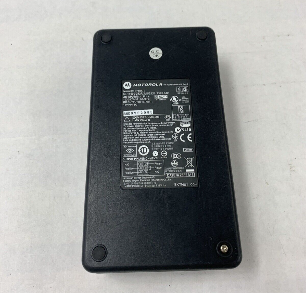 Lot of 2 Motorola 50-14000-242R Power Supply No Cables