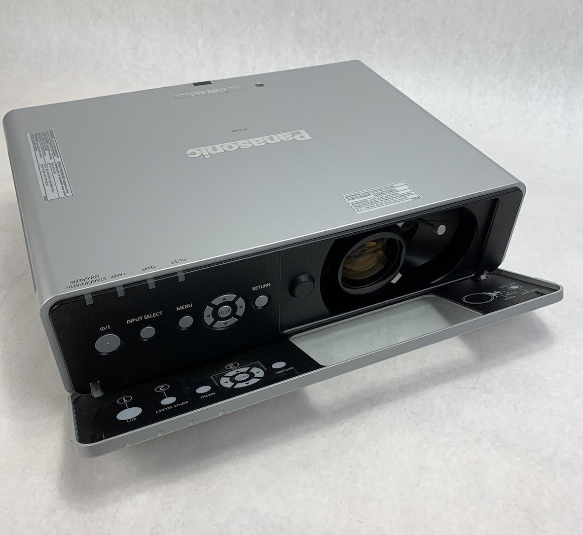 Panasonic PT-F200U LCD Projector No Remote 1831 Lamp Hours