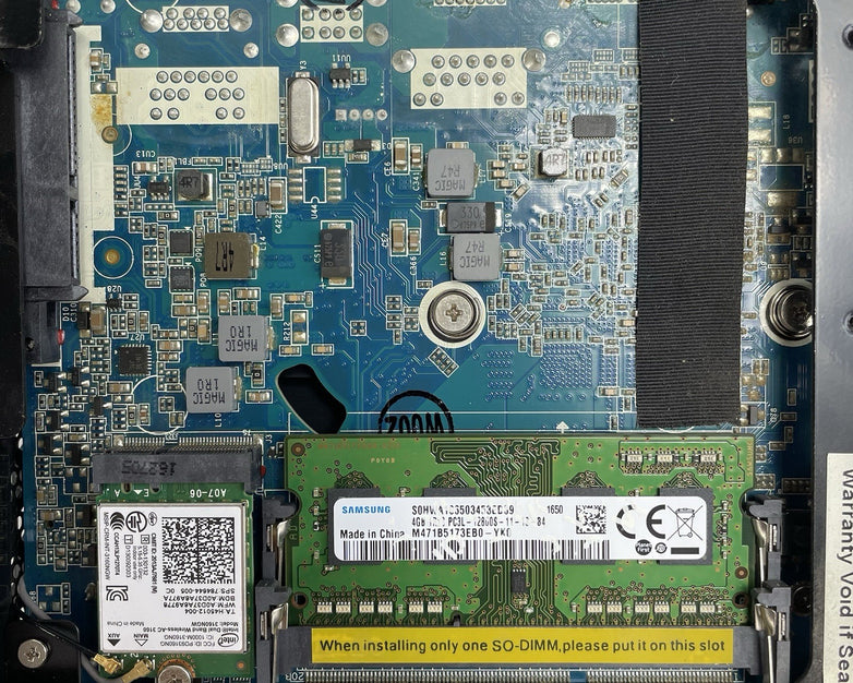 ZOTAC ZBox CI323 Nano Micro Celeron N3150 1.60 GHz 4 GB RAM No SSD No OS