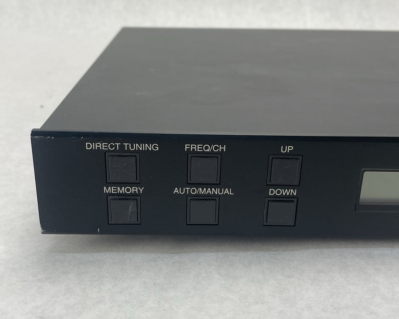 TOA DT-930 AM/FM Synthesizer Tuner No Power Cord