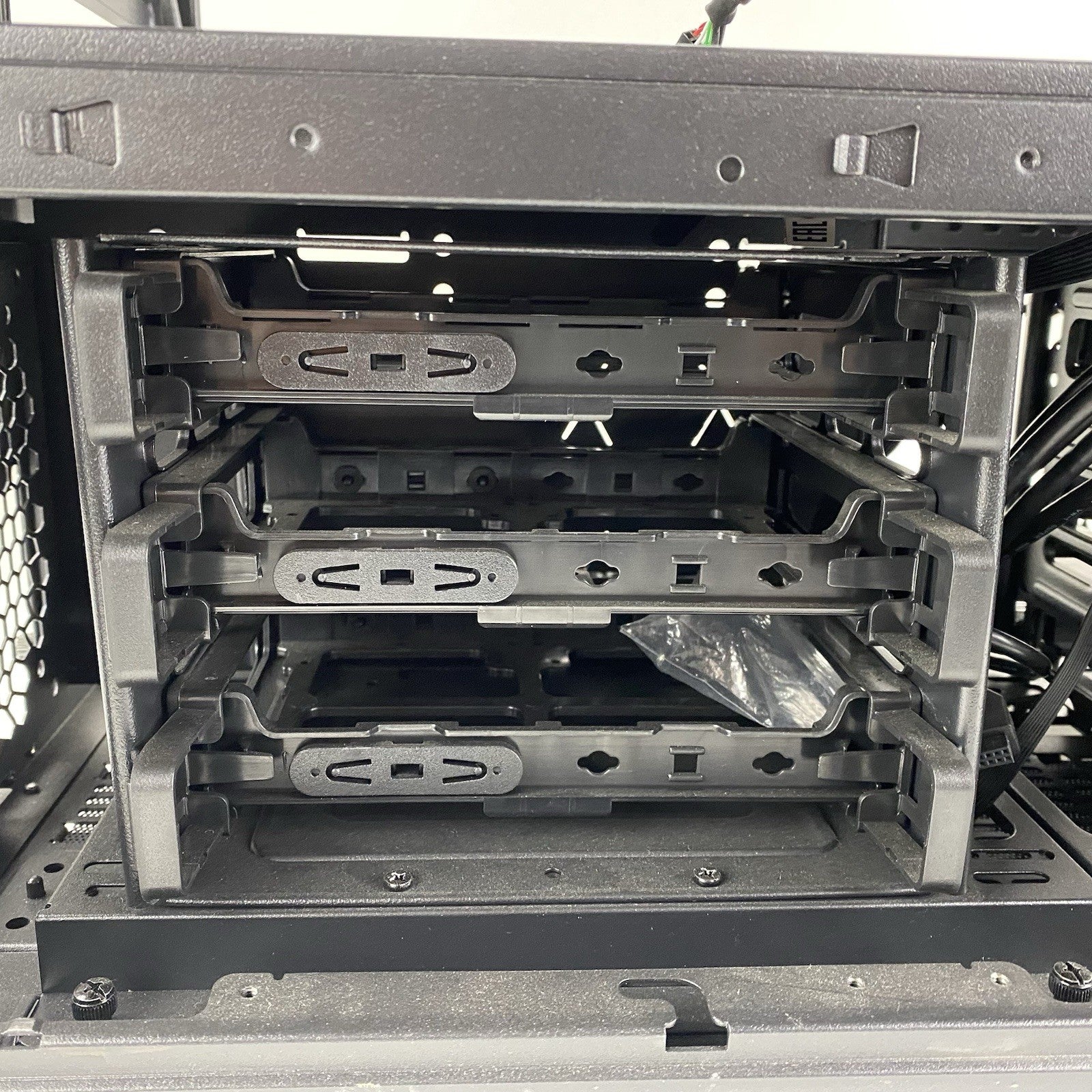 Thermaltake Core X9 E-ATX Cube Computer Case