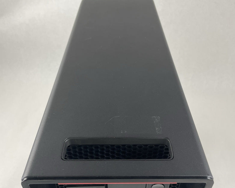 Lenovo ThinkStation P720 2x Xeon Silver 4110 2.10 GHz 32 GB RAM No GPU/HDD