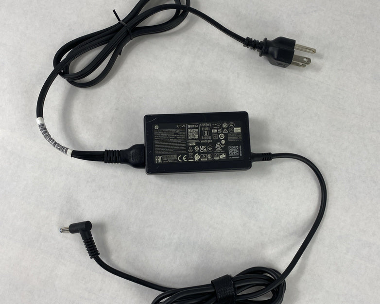 HP TPN-DA17 65W 19.5V 3.33A Blue Tip Barrel Laptop AC Adapter (Lot of 5)