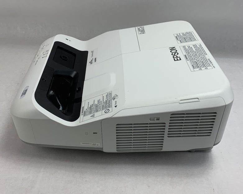 Epson PowerLite 695Wi H740A LCD Lamp Projector 3671 Lamp Hours - No Remote