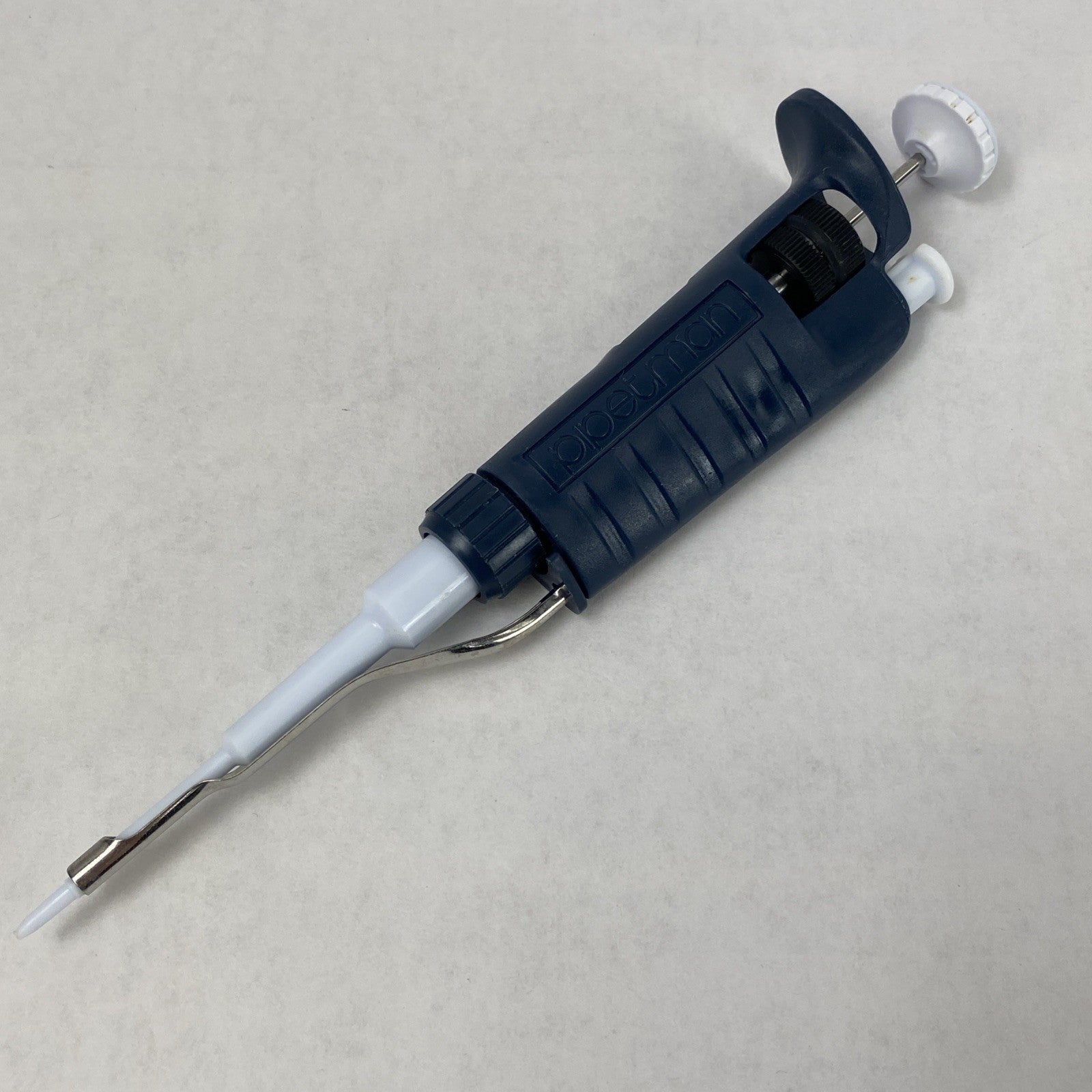 Gilson Pipetman P2 0.2-2 µL Single Channel Handheld Manual Pipette0