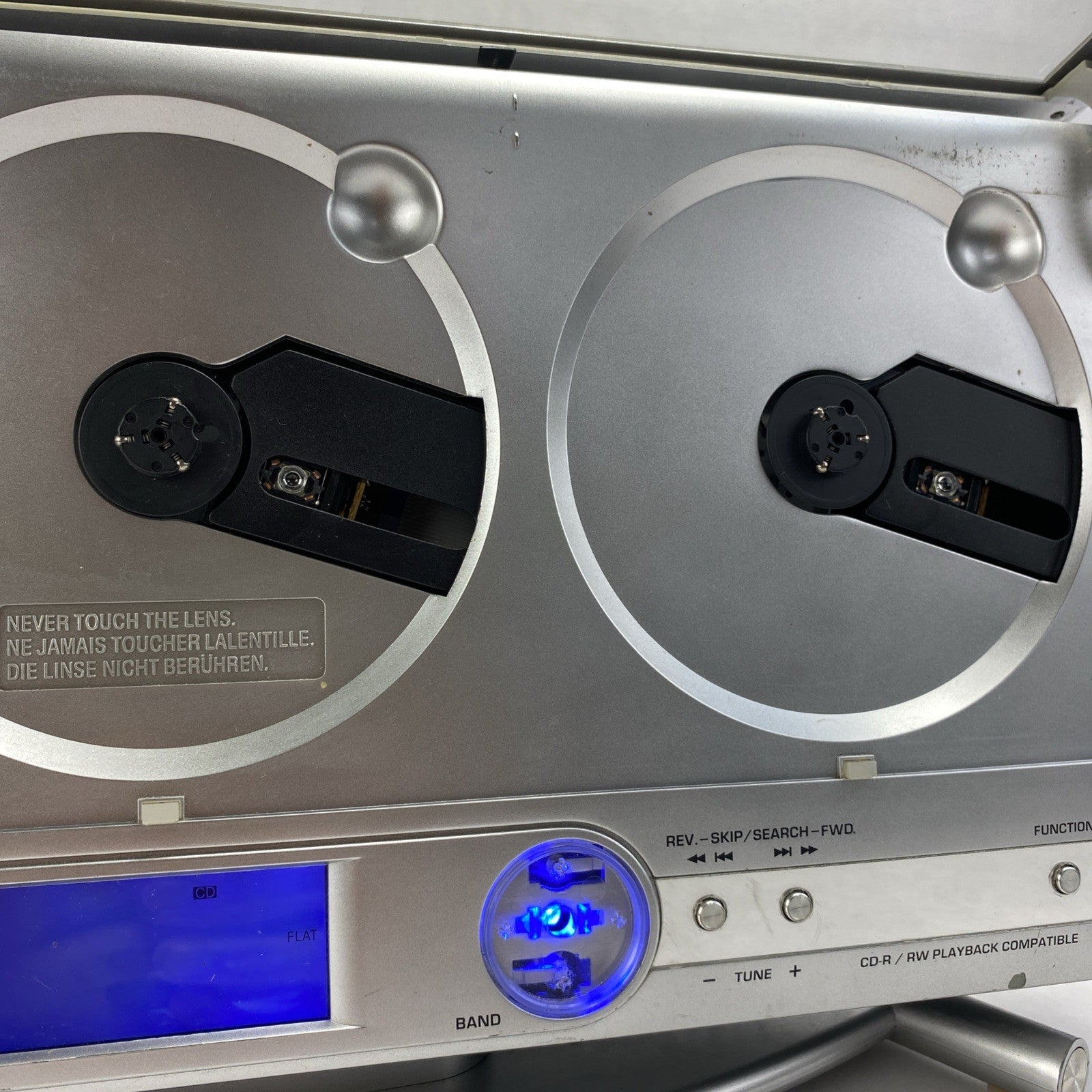 Emerson MS3108 3 CD Changer AM/FM Radio With Speakers - For Parts or Repair15