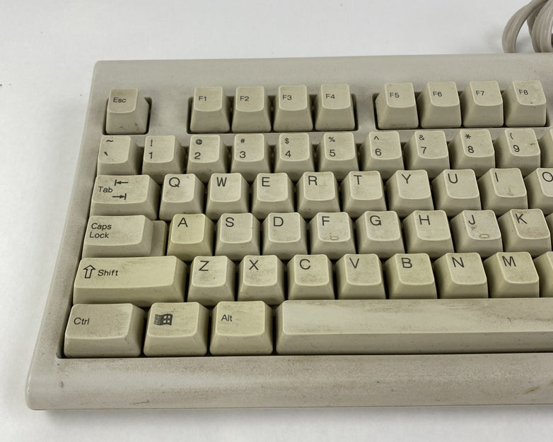 Compaq KB-3923 5V 18"L 7"W 6 Pin Keyboard - Tested