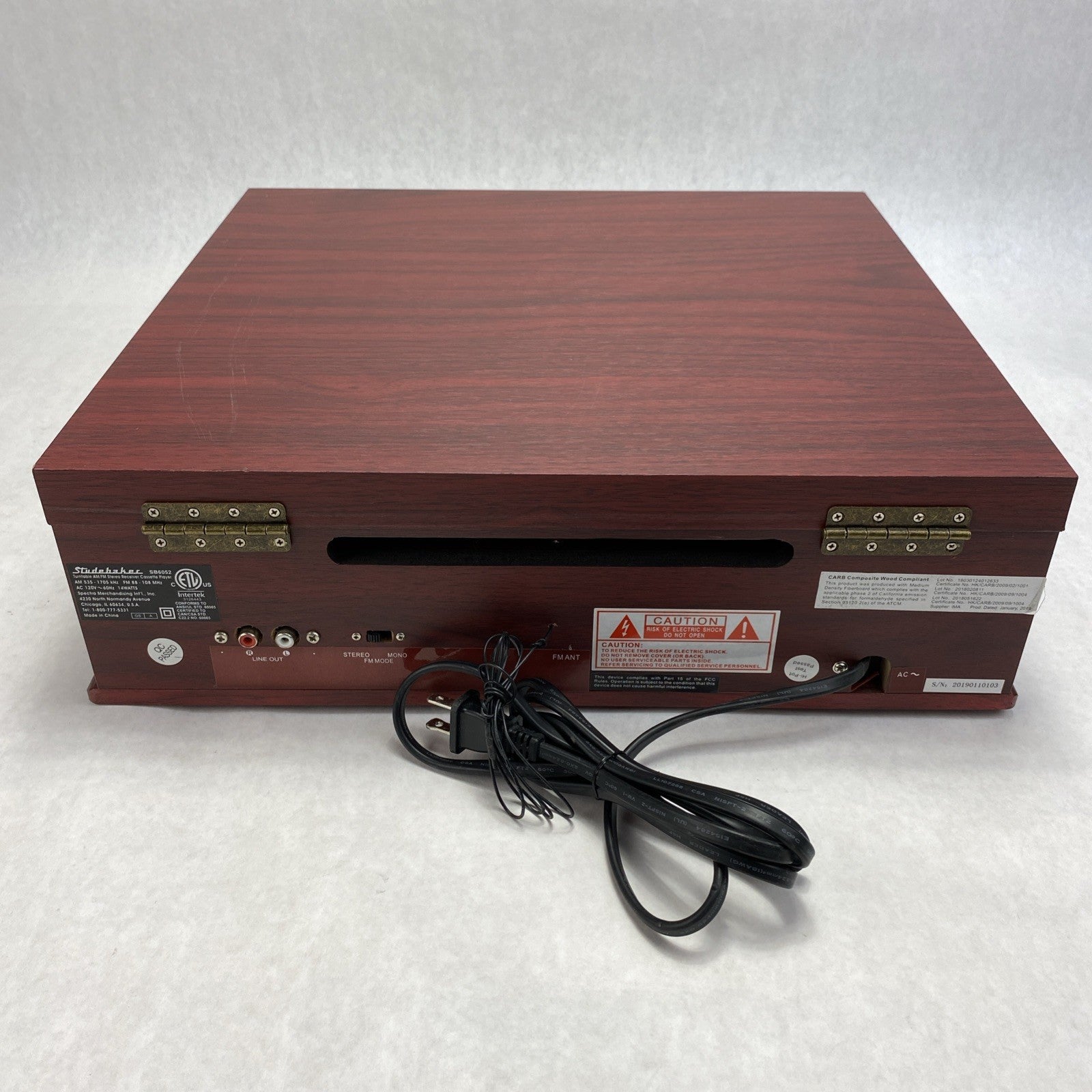 Studehaker SB6052 Turntable FM/AM stereo Receiver Cassette Player4
