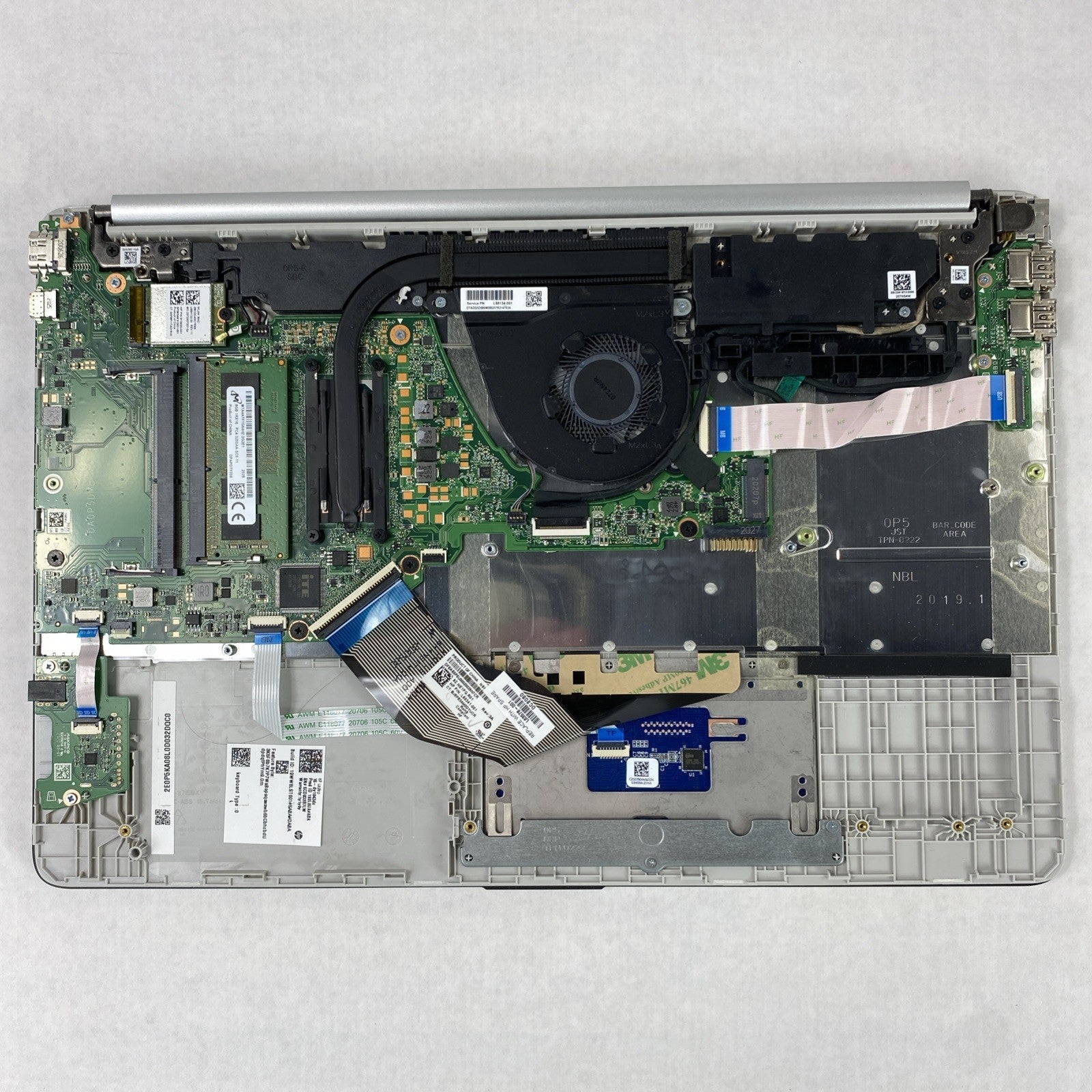 HP Laptop 15-dy1043dx 15.6" Touch i5-1035G1 1.00GHz 8GB RAM No Battery No HDD/OS