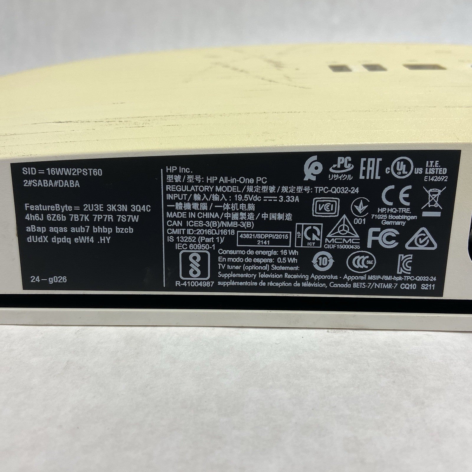 HP 24-G026 AIO Intel Core i5-6200U 2.3GHz 8GB RAM No HDD No OS No AC No Stand6