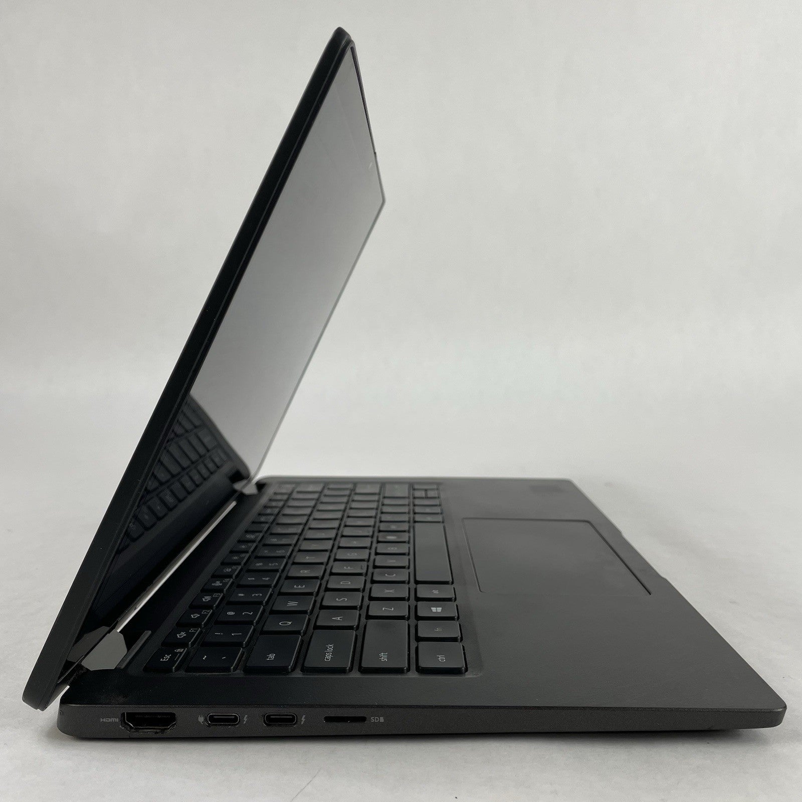Dell Latitude 7410 14" i7-10610U 1.80GHz 16 GB RAM No SSD/OS/AC - Scratched Keys6