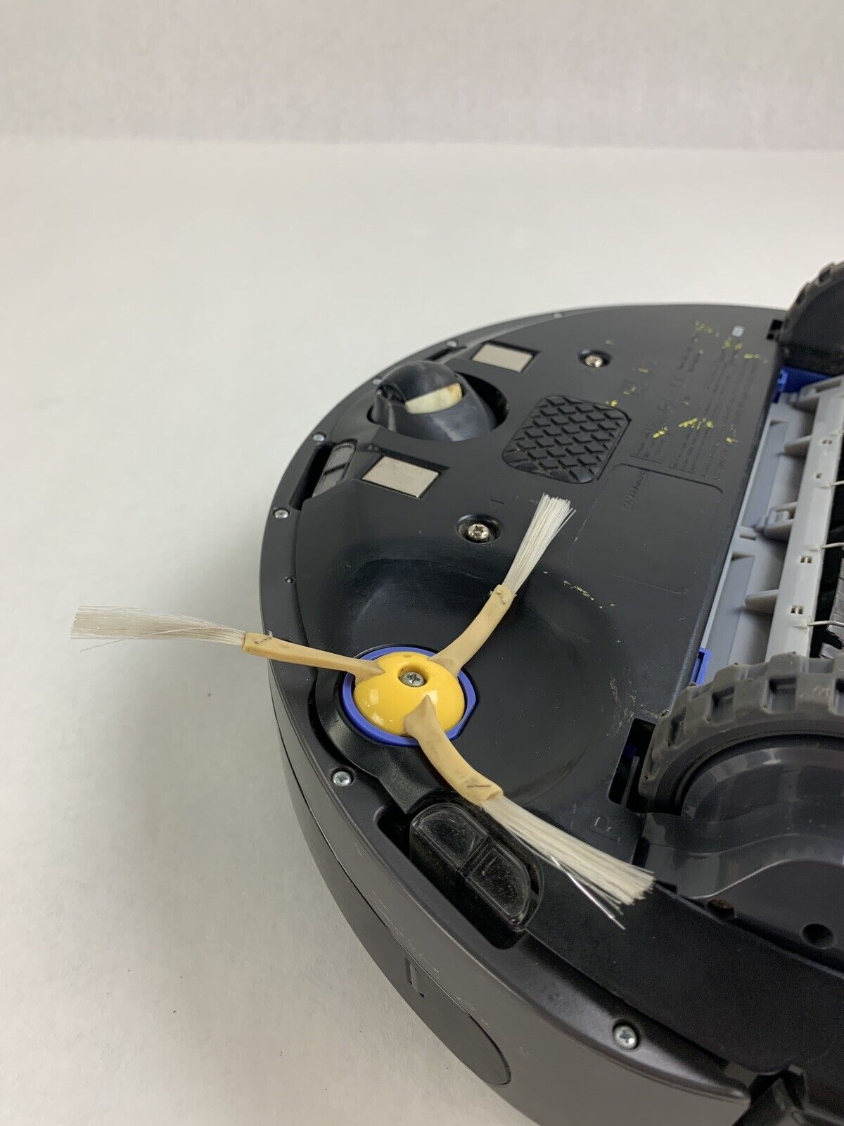 iRobot Roomba Robotic Vacuum Cleaner 620 Bad Battery Left Sensor For Parts