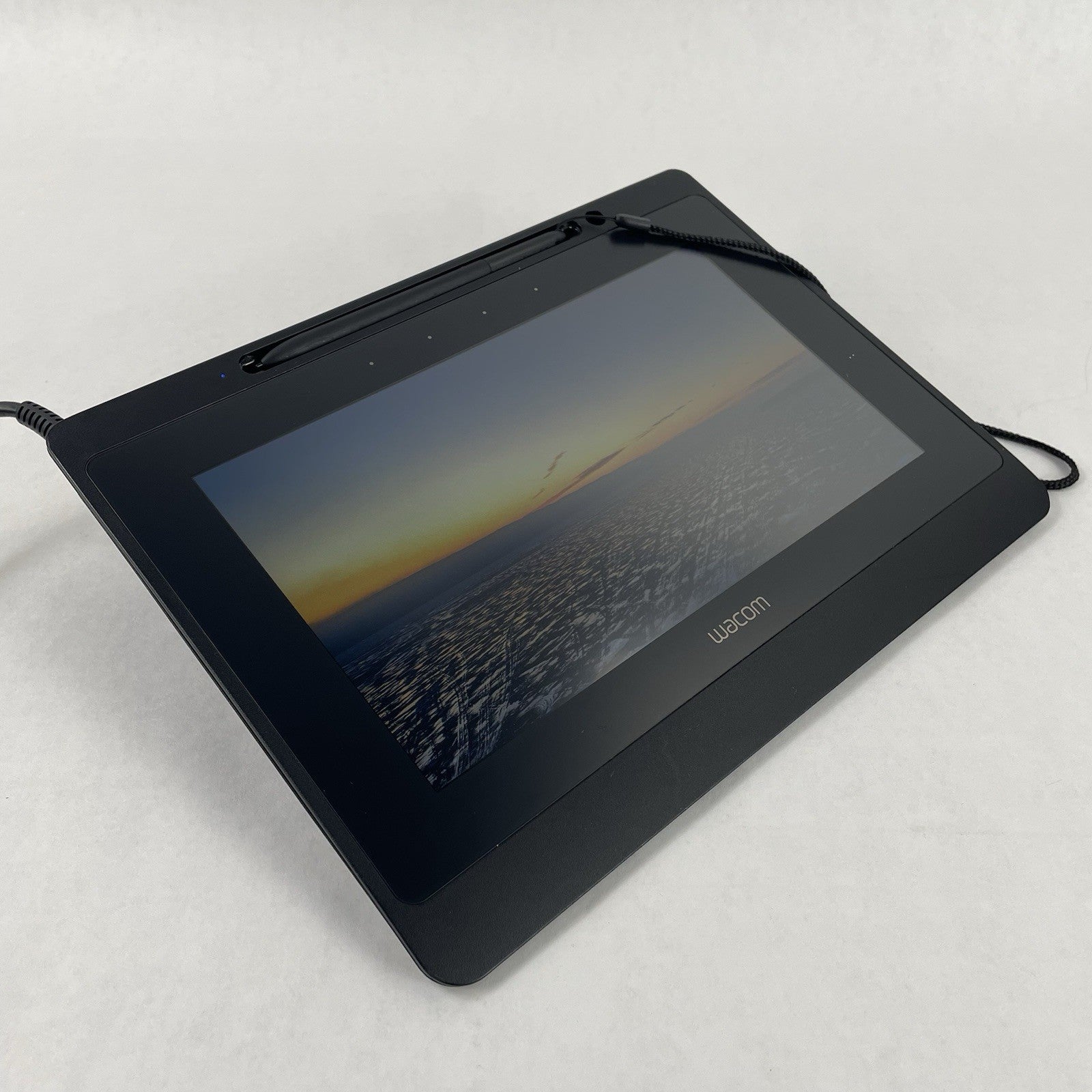 Wacom DTU-1141B 10.1" FHD Drawing Tablet - No Power Cord & Cord Cover0
