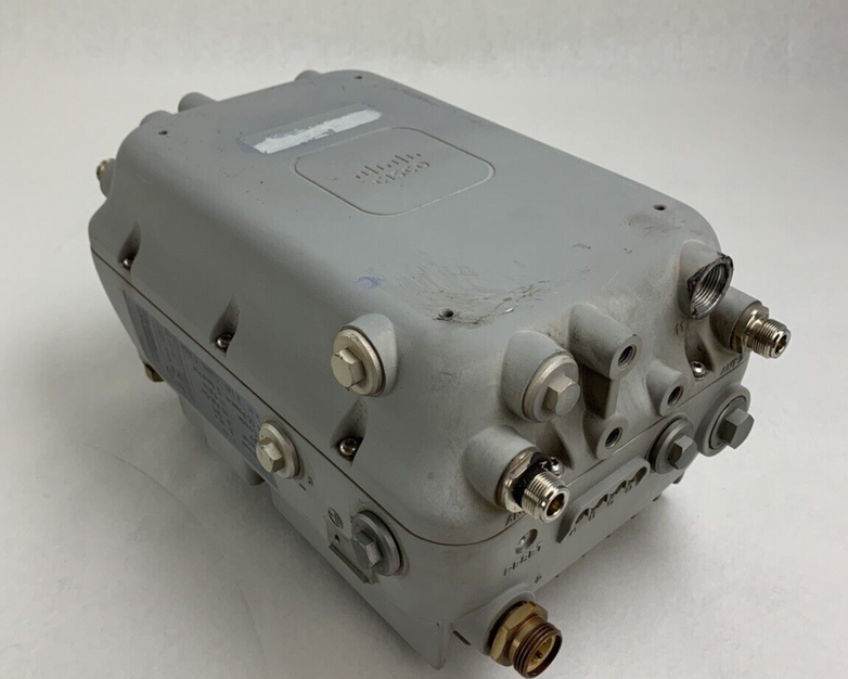 Cisco AIR-AP1572EAC-B-K9 Aironet Outdoor Access Point Missing Screws and Covers