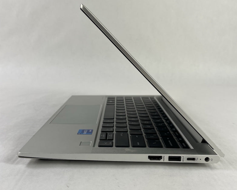 HP ProBook 630 G8 13.3" i7-1165G7 2.80 GHz 8 GB RAM No SSD No OS - Dinged Corner