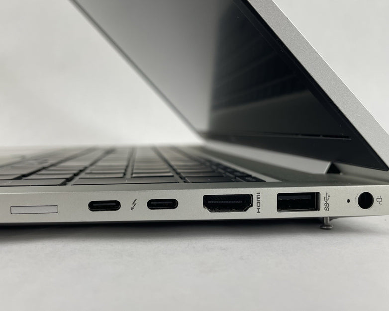 HP EliteBook 850 G8 15.6" i7-1185G7 3.00 GHz 8 GB RAM No SSD/OS/AC/Batt