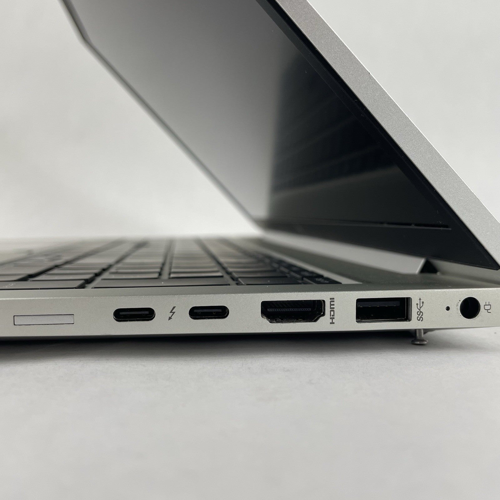 HP EliteBook 850 G8 15.6" i7-1185G7 3.00 GHz 8 GB RAM No SSD/OS/AC/Batt8