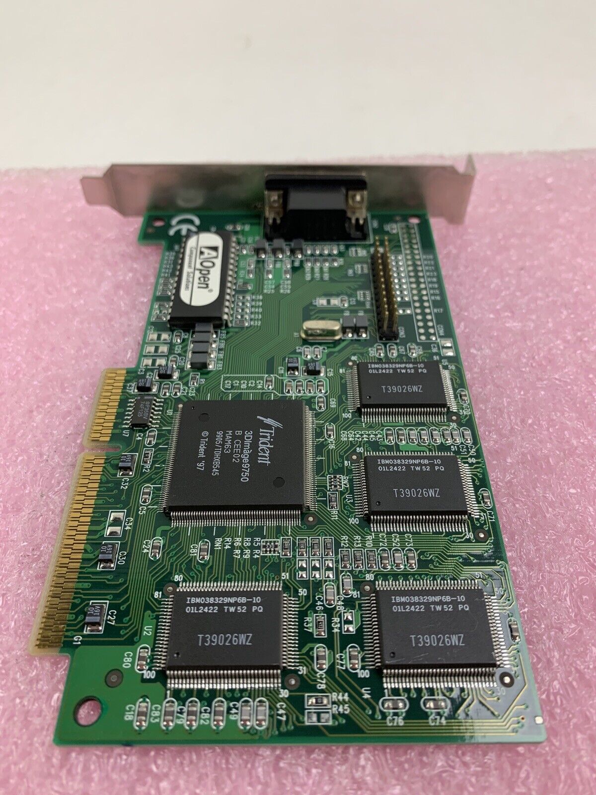 AOPEN Trident 91.AC821.002 3D IMAGE 9750 4 MB AGP VGA Video Card