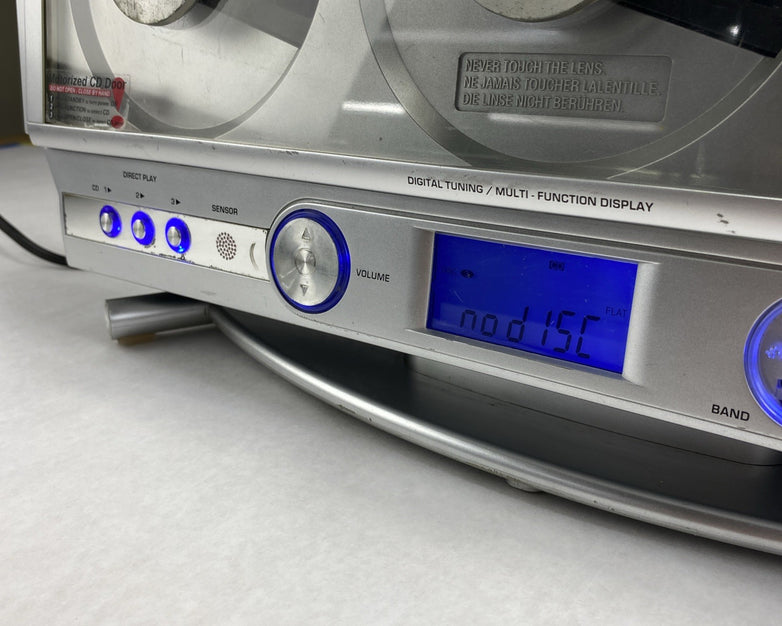 Emerson MS3108 3 CD Changer AM/FM Radio With Speakers - For Parts or Repair