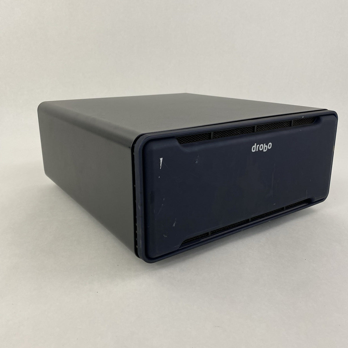 Data Robotics B800i Drobo 8-Bay Network Storage System1