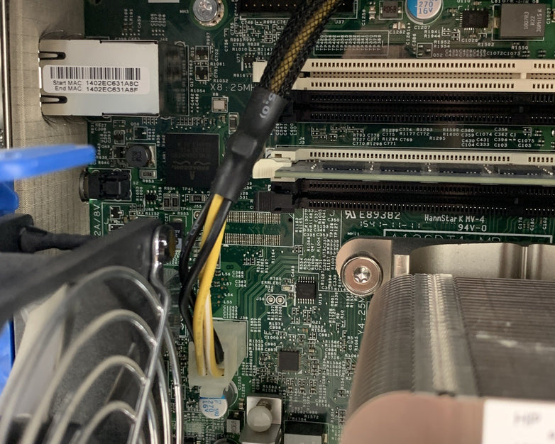 HP Proliant ML310e Gen8 v2 Server Xeon E3-1220 V3 3.1 GHz 8 GB Ram No HDD No OS
